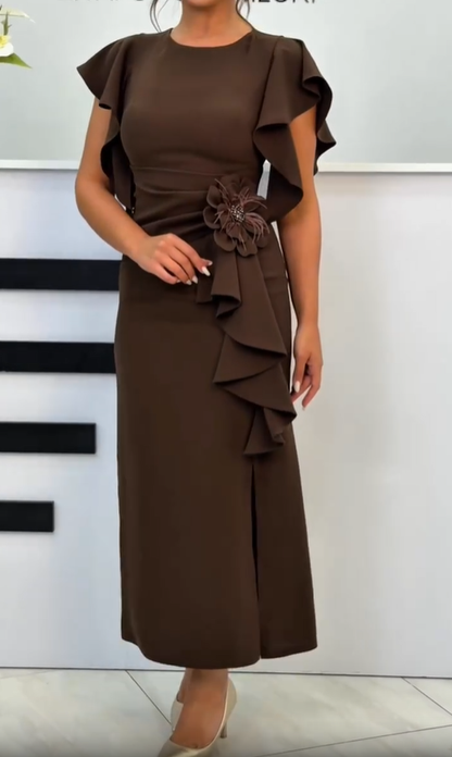 Fashionable women's floral pleated dress