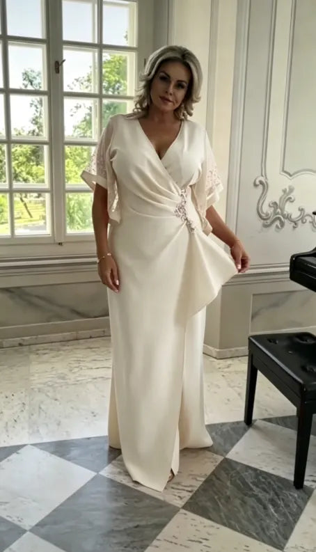 Evening dress with lace sleeves, a cheese neckline and a twisted waist