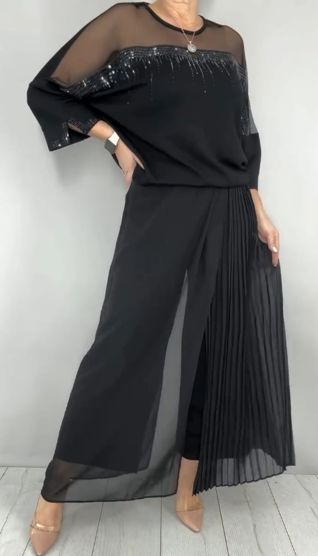 Mesh-paneled round neck top + pleated wide-leg pants set