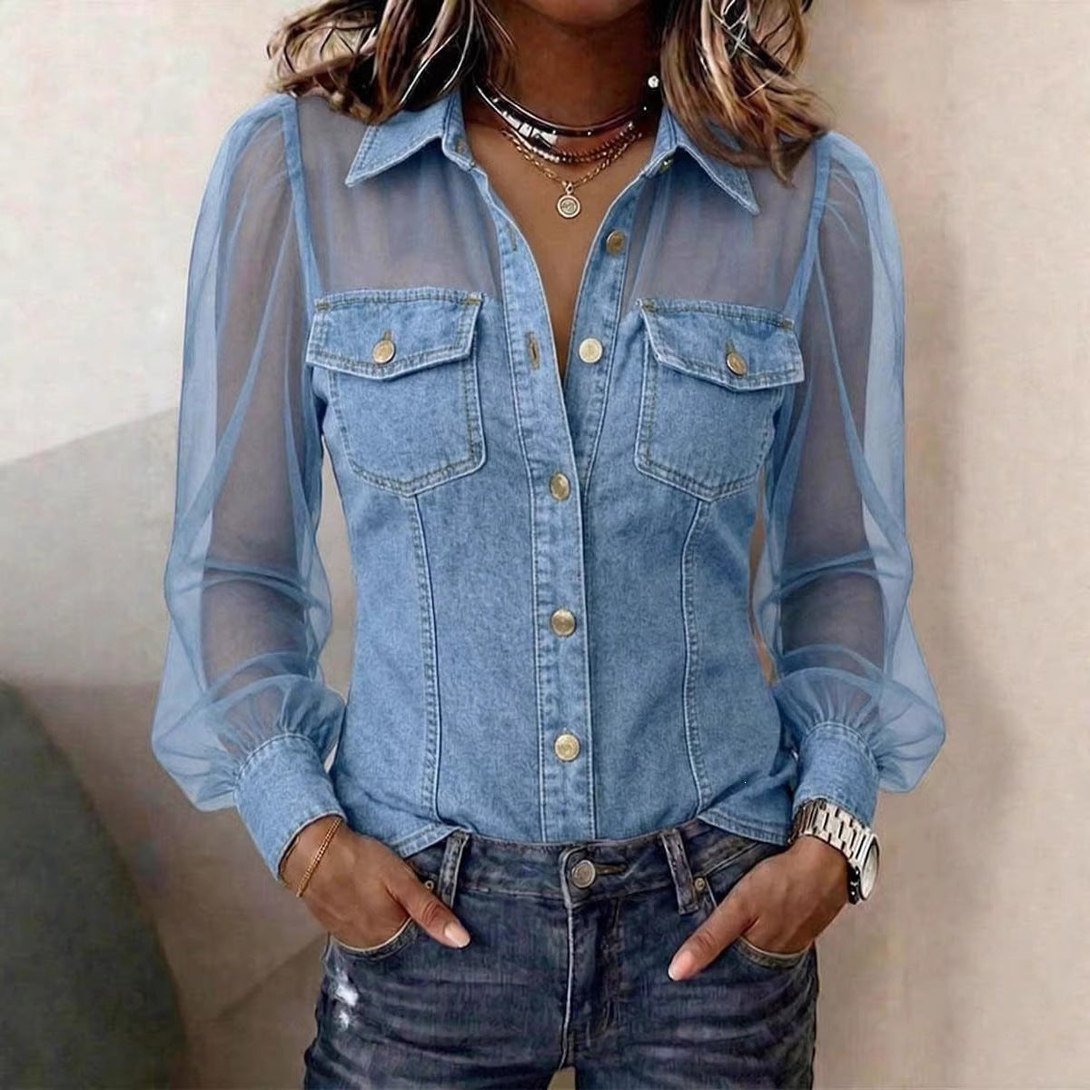 Elegante Denim-Bluse „Marlène“ – Jeanshemd mit transparenten Ärmeln & Patchwork-Design