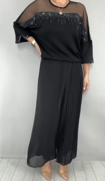 Mesh-paneled round neck top + pleated wide-leg pants set