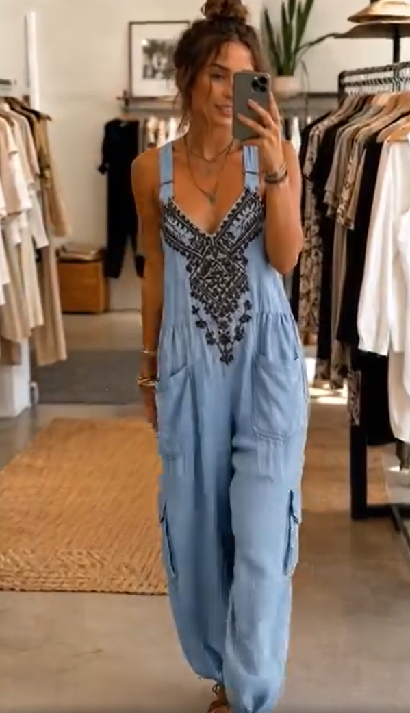 Women's V-neck Sleeveless Wide-leg Jumpsuit